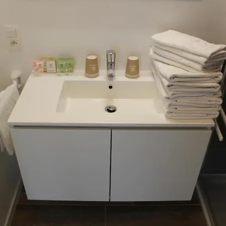 شقة West Bay Familieappartement ميدل كيرك